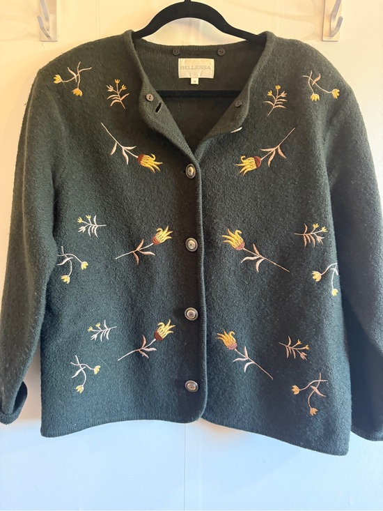 Bellessa Sweaters - Vintage Bellessa 100% Wool Olive Floral Embroidered Cardigan Sweater M